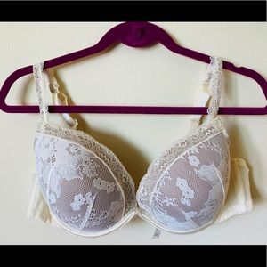Cacique Bold Lace Plunge Bra